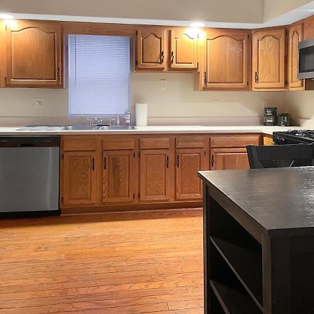 Ideal 2Br 1Ba Apartment Near Iup & More! 印地安那 外观 照片